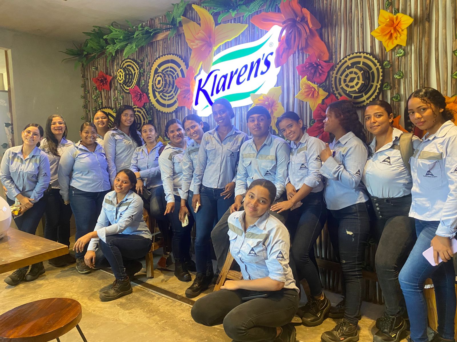 Visita Empresarial a Klaren´s